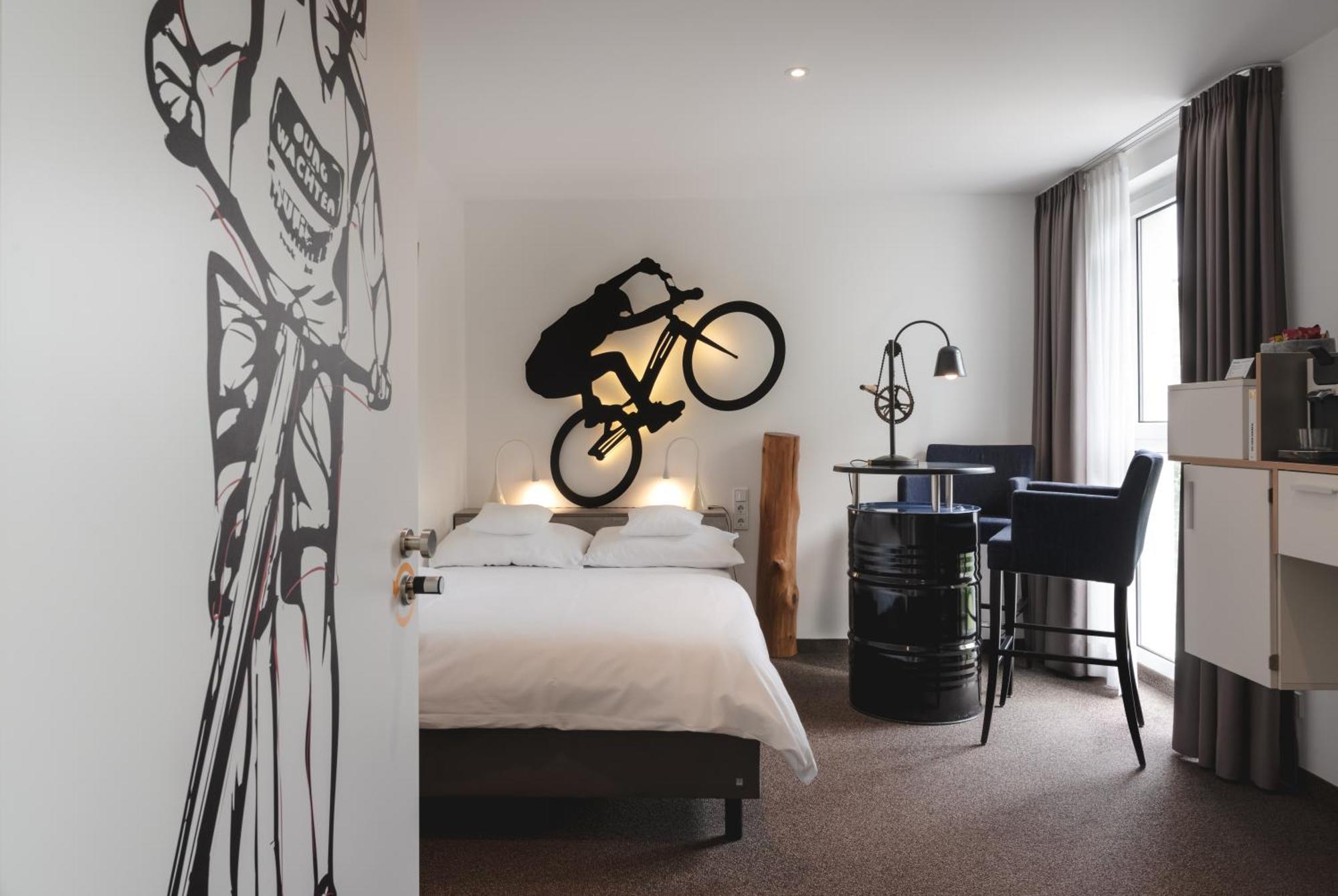 Sport- & Seminarhotel Glockenspitze Altenkirchen  Kamer foto